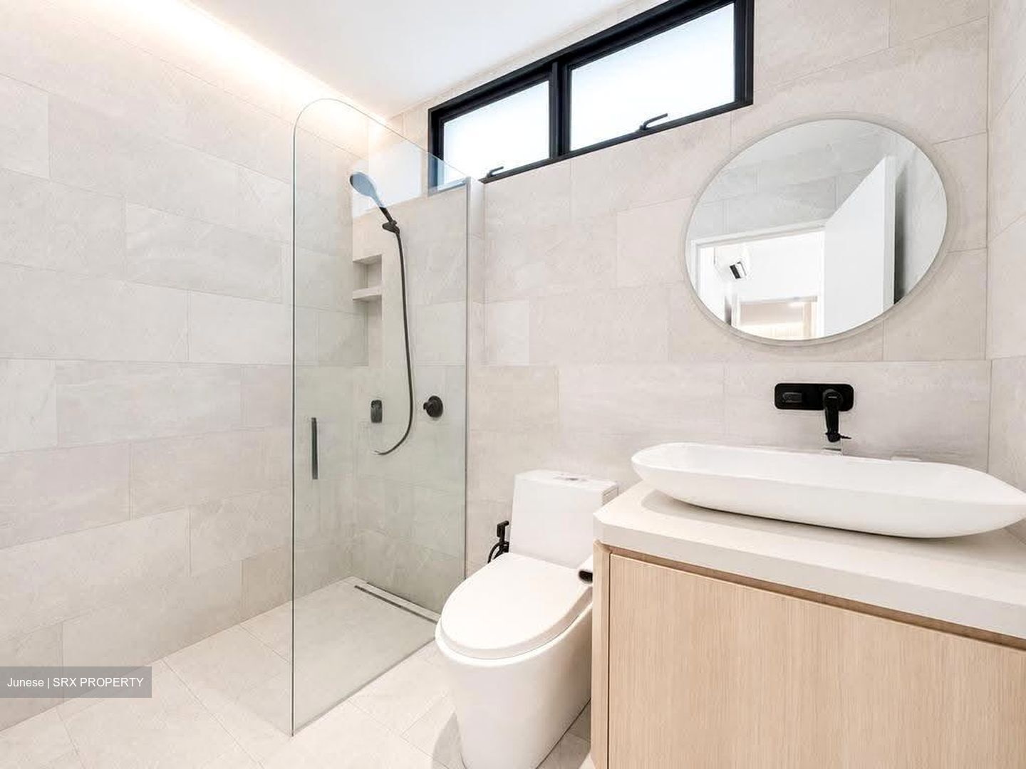 Charlton Corner (D19), Apartment #612069121